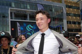 Matthew schissler net worth