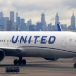 united airlines flight ua770 emergency diversion